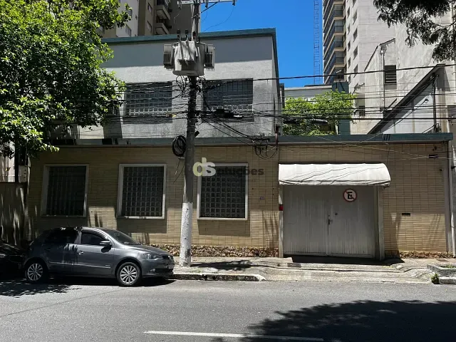 Prédio à venda ou para alugar, no bairro Barra Funda em São Paulo