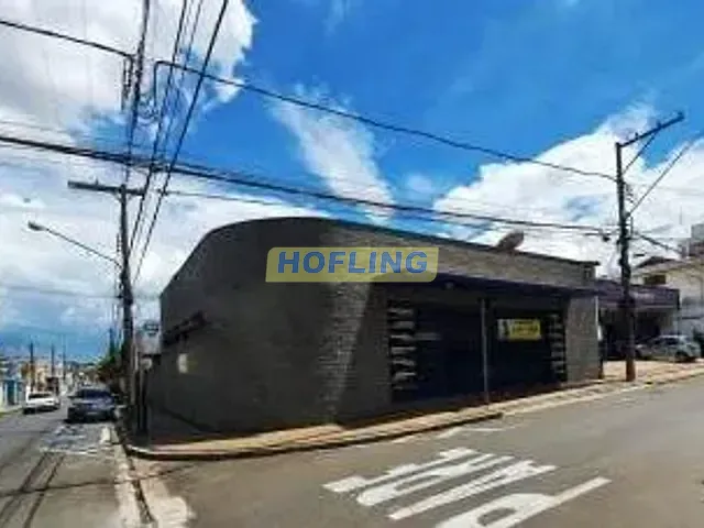Prédio com 196m², à venda, no bairro Centro em Rio Claro