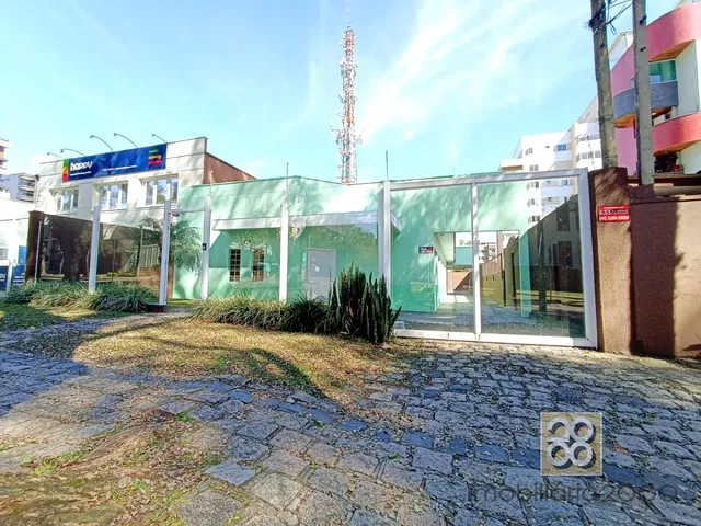 Prédio para alugar, no bairro Bigorrilho em Curitiba