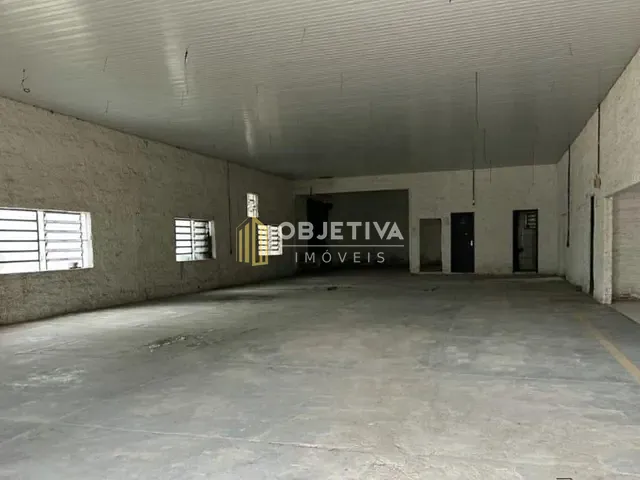 Prédio com 1154m², à venda, no bairro Canudos em Novo Hamburgo