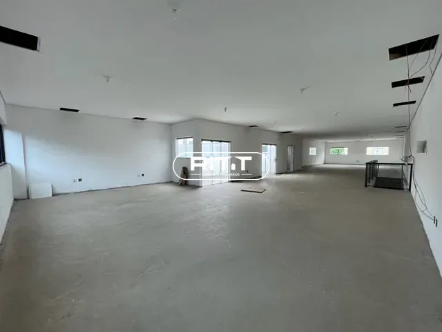 Prédio com 580m², para alugar, no bairro Chácara da Barra em Campinas