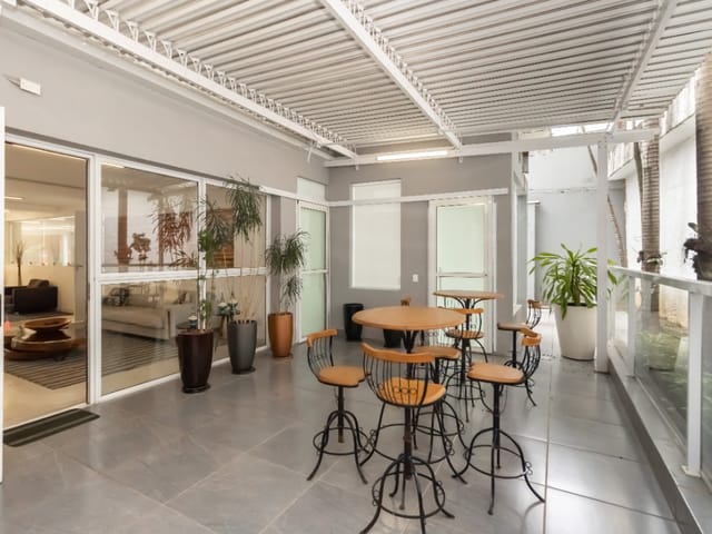 Prédio com 428m², à venda, no bairro Vila Andrade em São Paulo