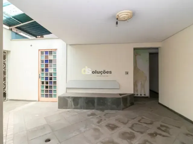 Prédio à venda ou para alugar, no bairro Lapa em São Paulo