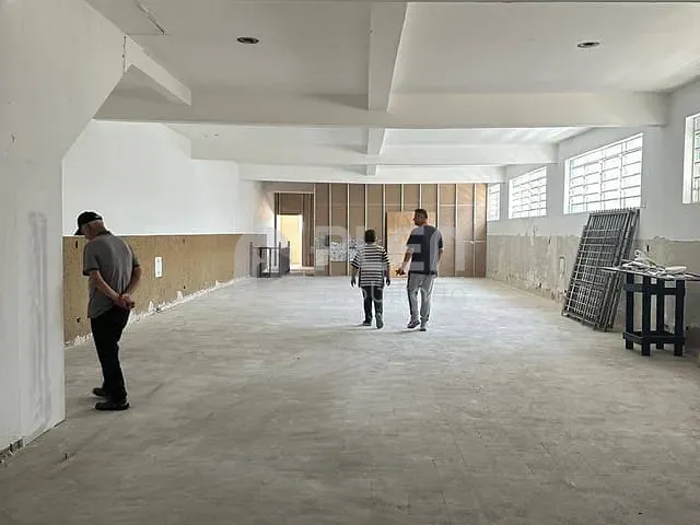 Prédio à venda, no bairro Jardim Brasil (Zona Norte) em São Paulo