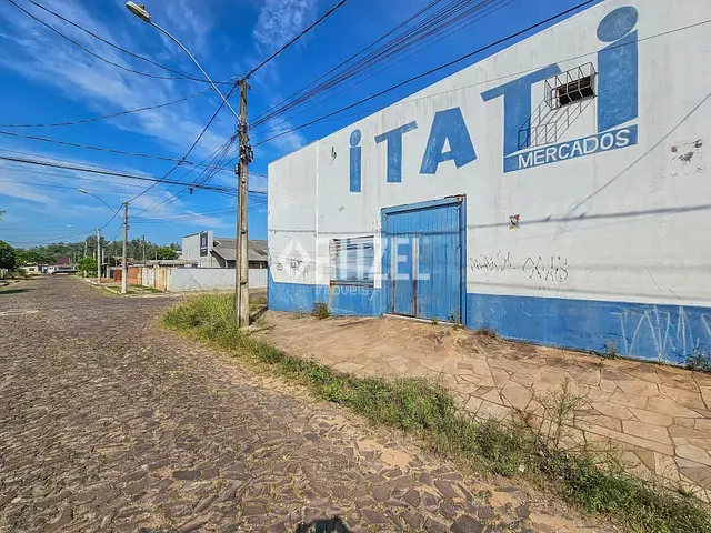 Prédio para alugar, no bairro Vicentina em São Leopoldo