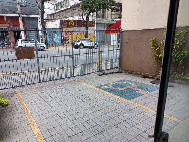 Prédio para alugar, no bairro Cambuci em São Paulo