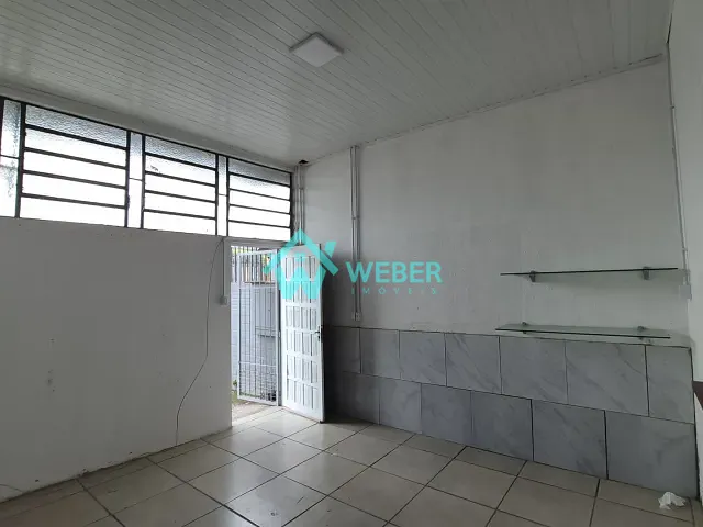 Casa 1 quarto e 1 banheiro, para alugar, no bairro Boa Vista em Novo Hamburgo