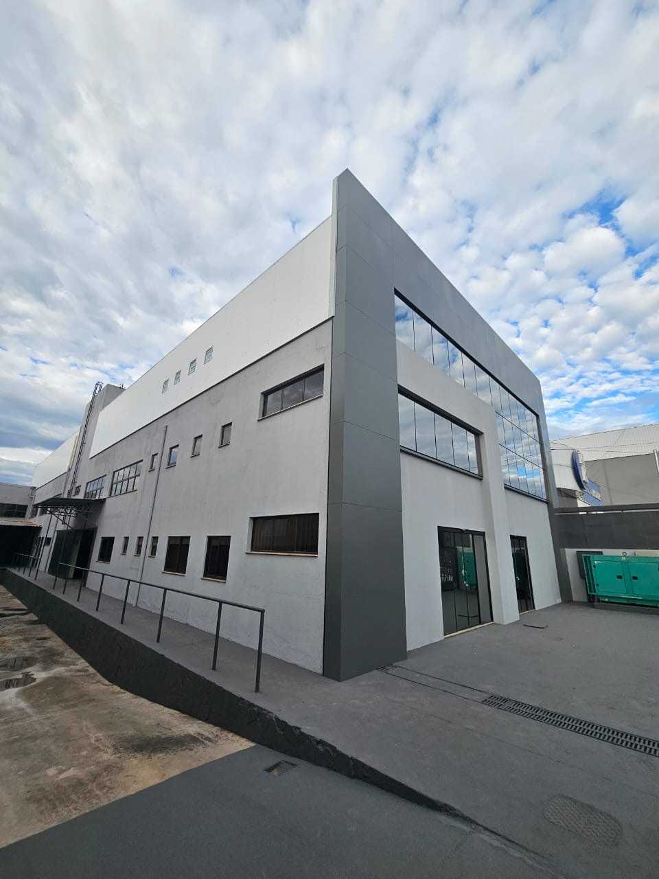 Prédio Inteiro, 2250 m² - Foto 75