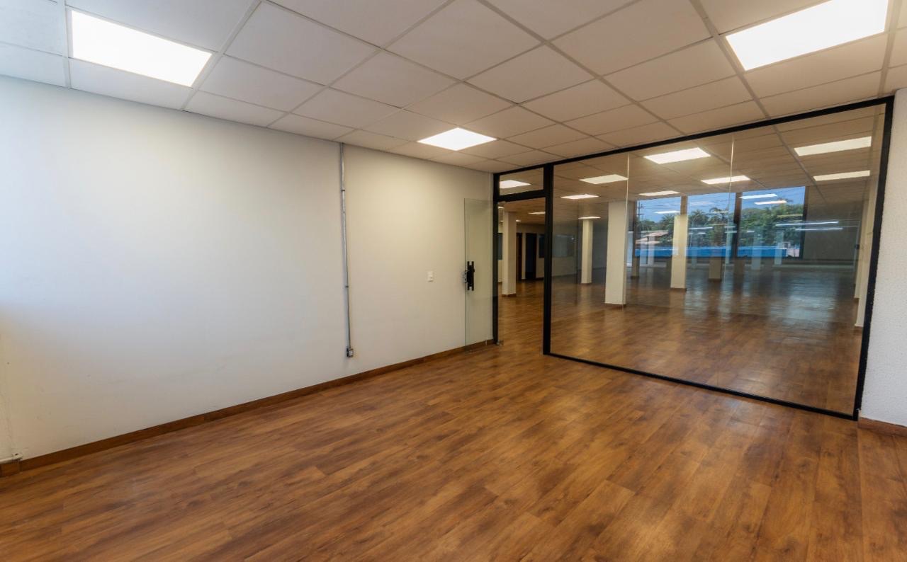 Prédio Inteiro, 2250 m² - Foto 6