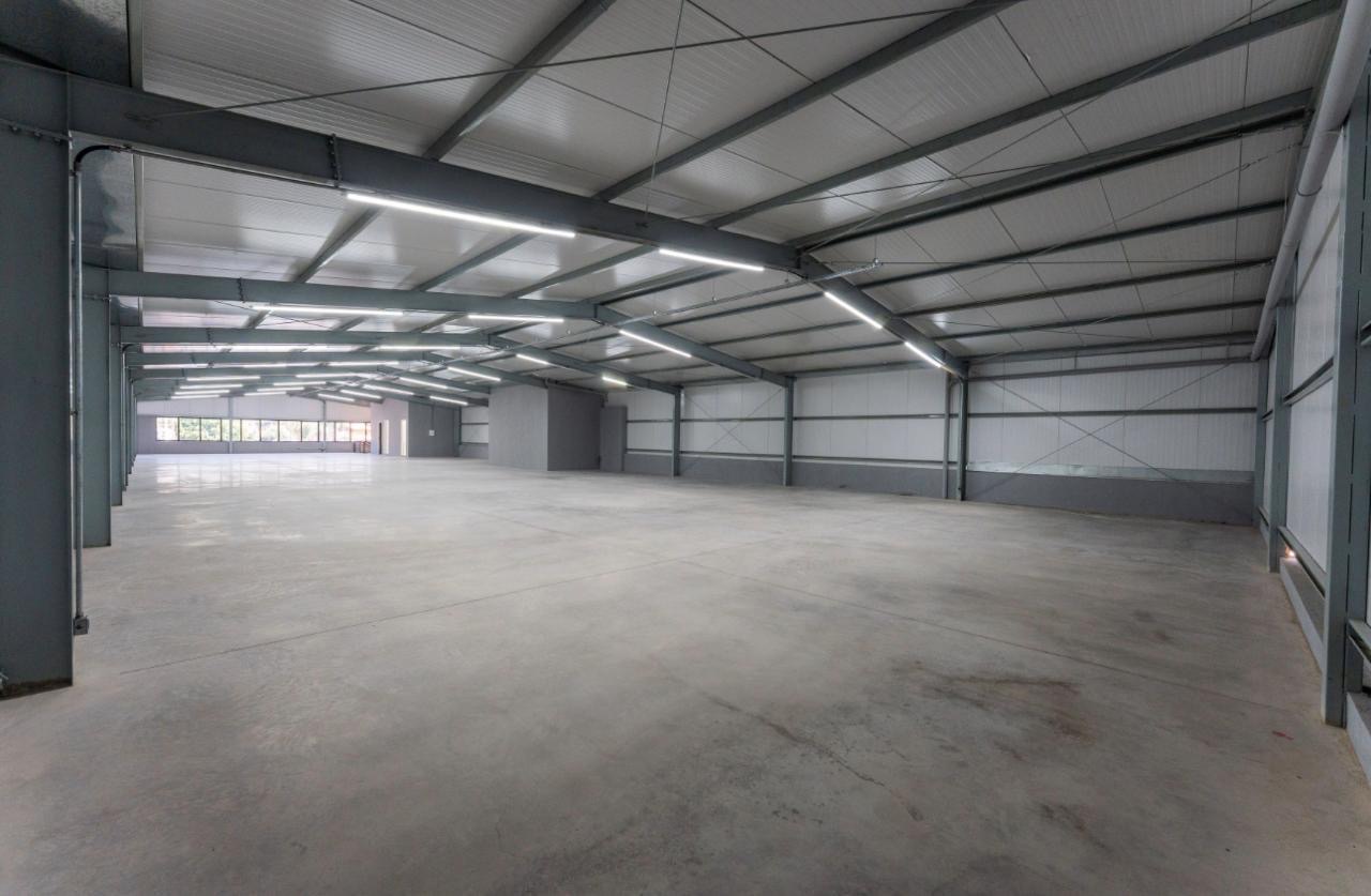 Prédio Inteiro, 2250 m² - Foto 2