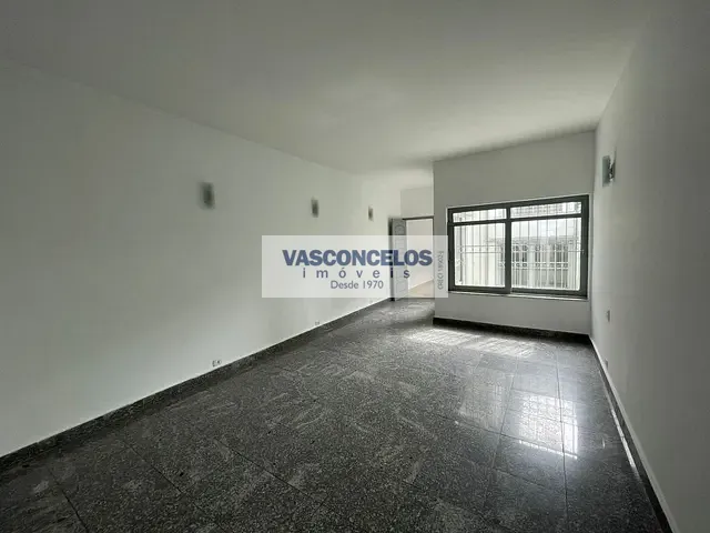 Prédio com 200m², para alugar, no bairro Centro em São José dos Campos