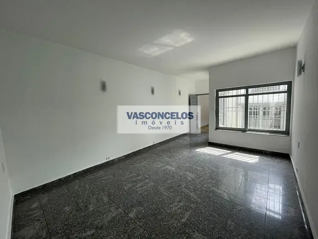 Prédio com 200m², para alugar, no bairro Centro em São José dos Campos