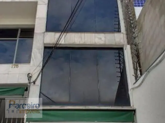 Prédio com 400m², à venda, no bairro Chácara Seis de Outubro em São Paulo