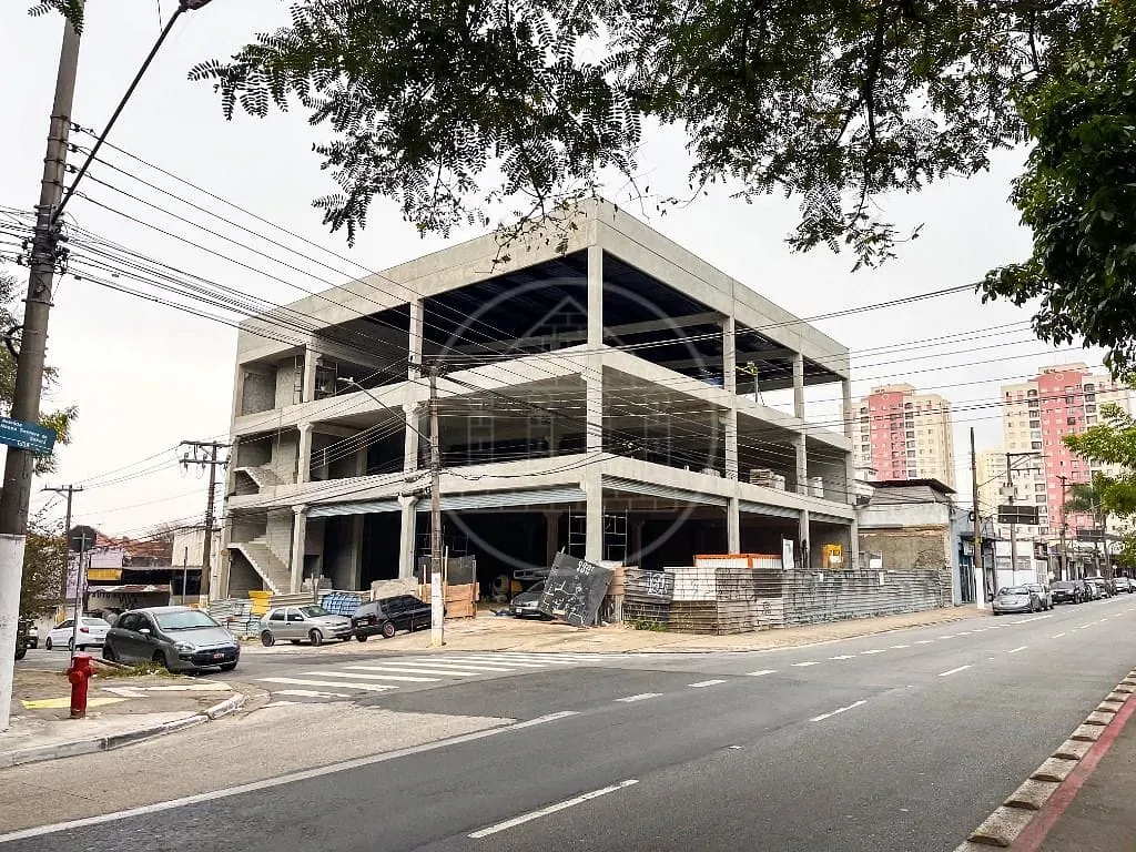 Prédio Inteiro, 2100 m² - Foto 1