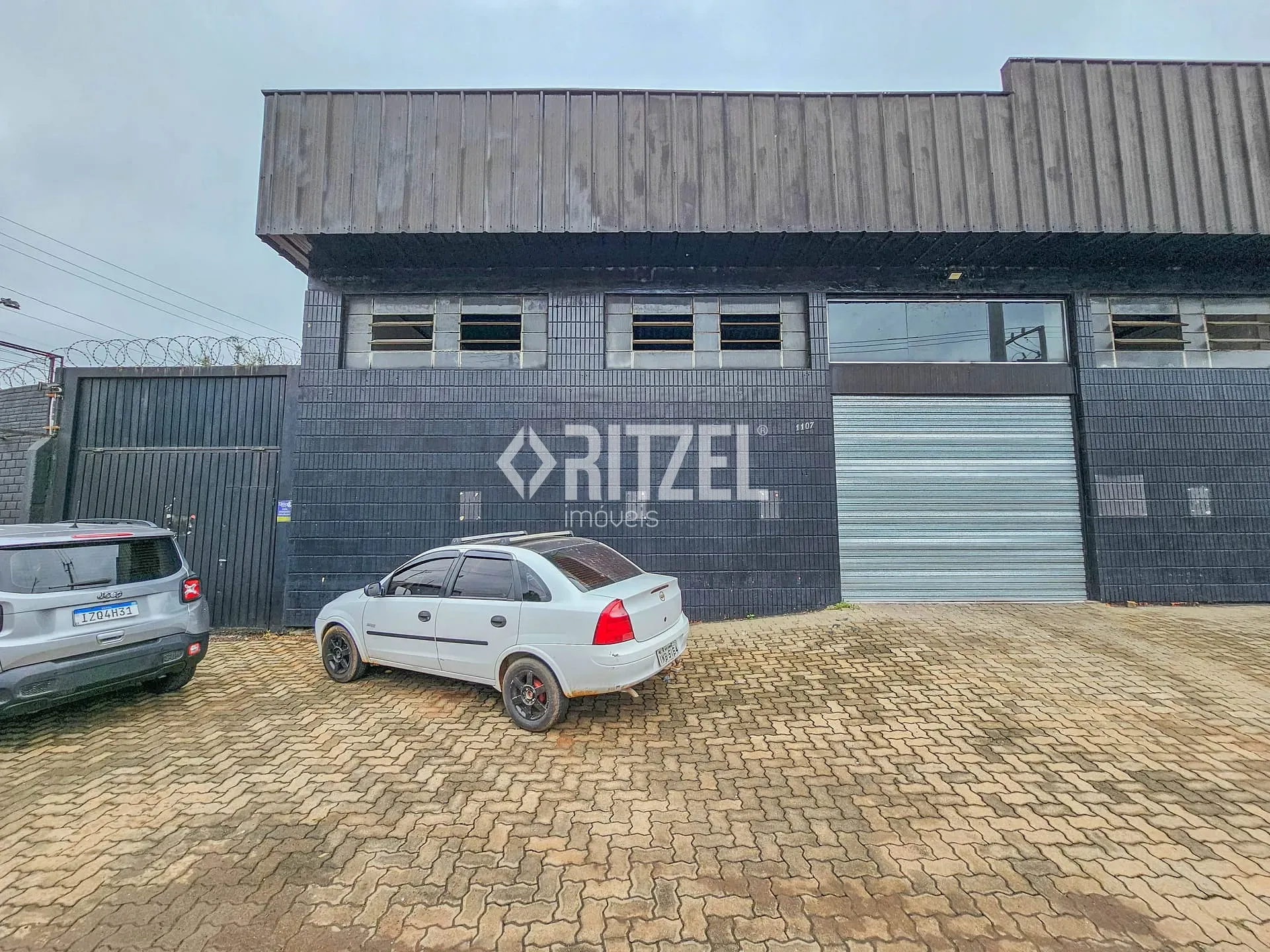 Prédio Inteiro, 300 m² - Foto 1