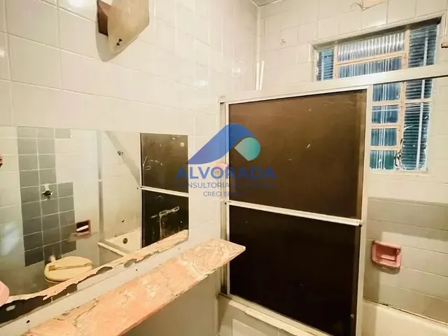 Prédio com 220m² 1 quarto e 1 banheiro, para alugar, no bairro Vila Maria em São José Dos Campos
