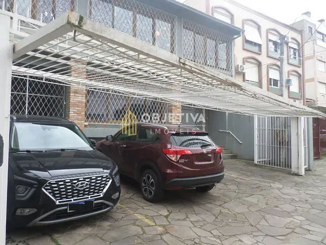 Prédio com 354m², à venda, no bairro Petrópolis em Porto Alegre