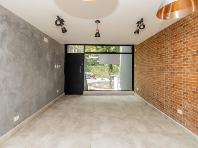 Prédio com 144m², à venda, no bairro Chácara Santo Antônio (Zona Sul) em São Paulo