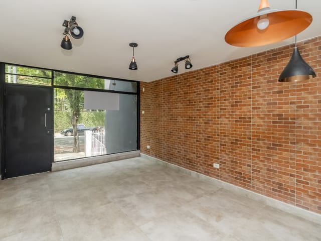 Prédio com 144m², à venda, no bairro Chácara Santo Antônio (Zona Sul) em São Paulo