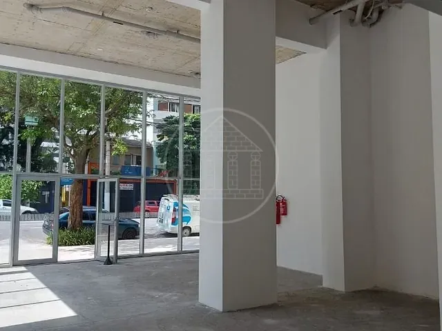 Prédio com 160m², à venda, no bairro Pinheiros em São Paulo
