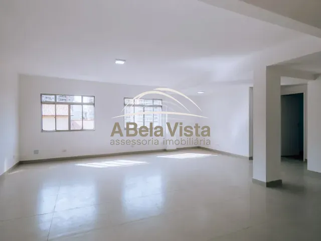 Prédio com 1300m², para alugar, no bairro Vila Osasco em Osasco