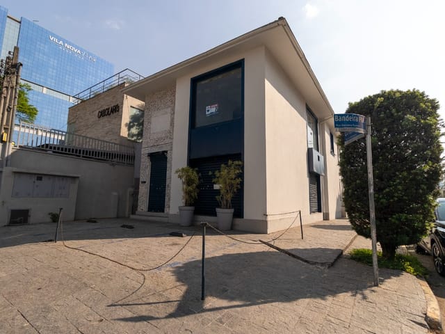 Foto do Prédio - Casa comercial para venda em Itaim Bibi, 280m² | Lares e Andares Imóveis