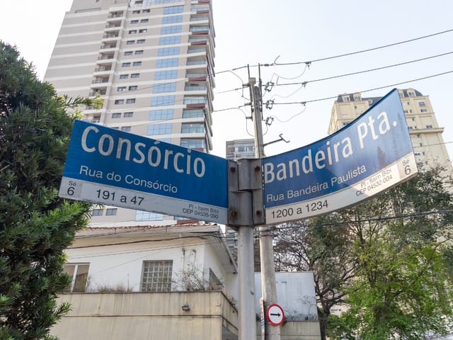 Foto do Prédio - Casa comercial para venda em Itaim Bibi, 280m² | Lares e Andares Imóveis
