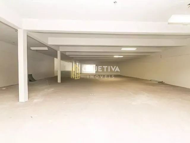 Prédio para alugar, no bairro Moinhos de Vento em Porto Alegre