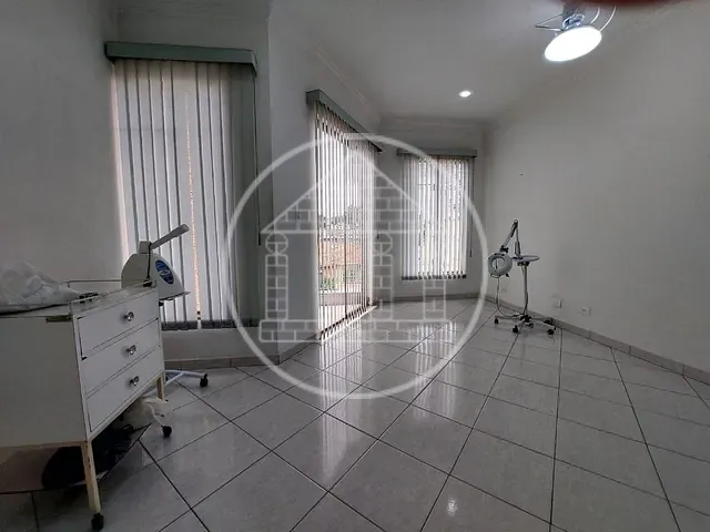 Prédio com 200m², à venda, no bairro Cidade Dutra em São Paulo