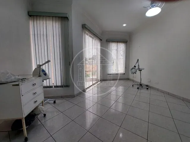 Prédio com 200m², à venda, no bairro Cidade Dutra em São Paulo