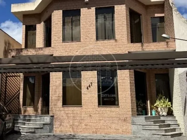 Prédio com 200m², à venda, no bairro Cidade Dutra em São Paulo