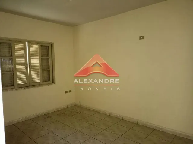 Prédio com 300m² 3 quartos e 2 banheiros, à venda, no bairro Vila Industrial em São José Dos Campos