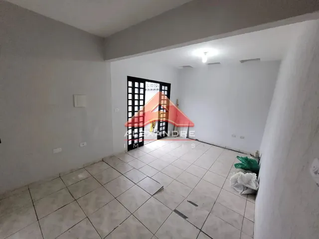 Prédio com 300m² 3 quartos e 2 banheiros, para alugar, no bairro Vila Industrial em São José Dos Campos