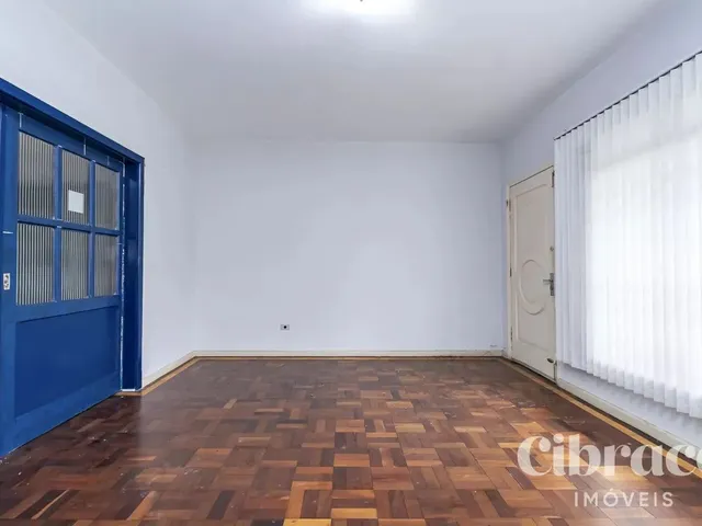 Prédio para alugar, no bairro Bom Retiro em Curitiba