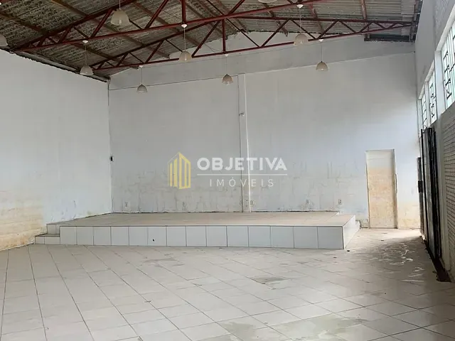 Prédio para alugar, no bairro Santos Dumont em São Leopoldo