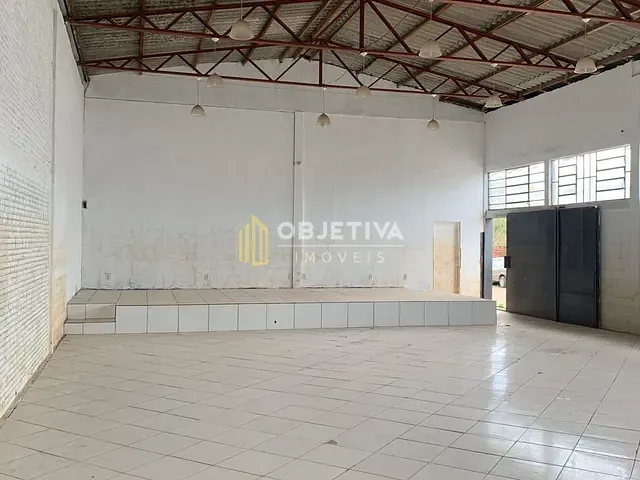 Prédio para alugar, no bairro Santos Dumont em São Leopoldo