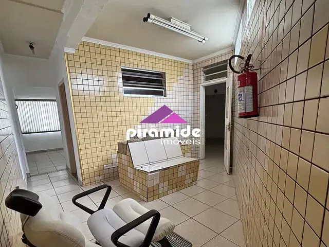 Prédio com 188m², à venda ou para alugar, no bairro Santana em São José dos Campos