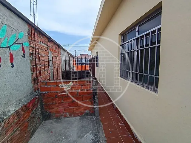Prédio com 250m², à venda, no bairro Parque Brasil em São Paulo