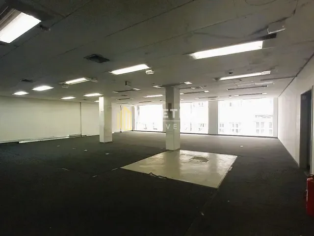 Prédio para alugar, no bairro Centro Histórico em Porto Alegre