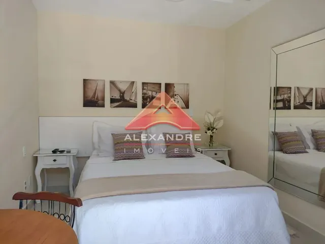 Prédio com 450m² 9 quartos e 12 banheiros, à venda, no bairro Portal de Paraty em Paraty