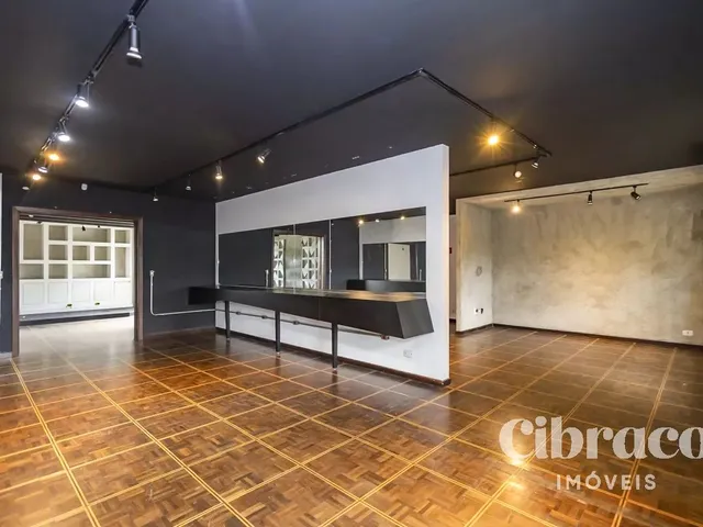 Prédio para alugar, no bairro Bigorrilho em Curitiba