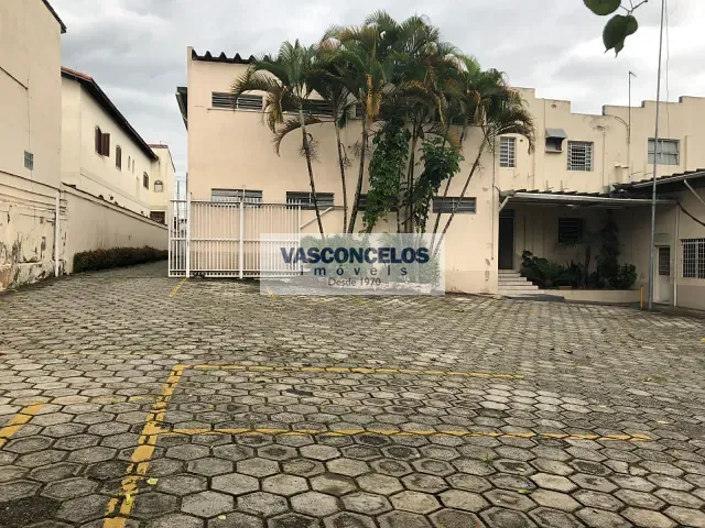 Prédio com 2300m², para alugar, no bairro Jardim Bela Vista em São José dos Campos