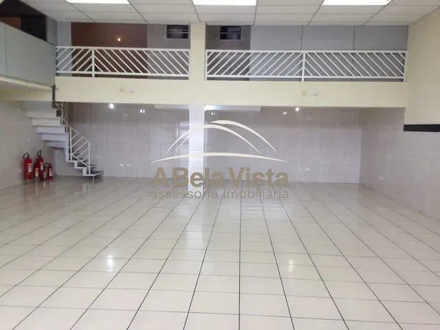 Prédio com 310m², à venda, no bairro Metalúrgicos em Osasco