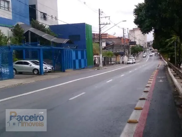 Galpão / Barracão com 2000m², à venda, no bairro Engenheiro Goulart em São Paulo