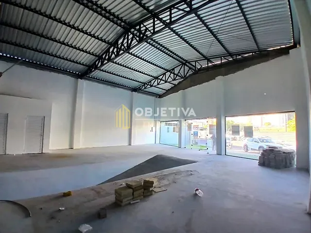 Prédio para alugar, no bairro Pátria Nova em Novo Hamburgo