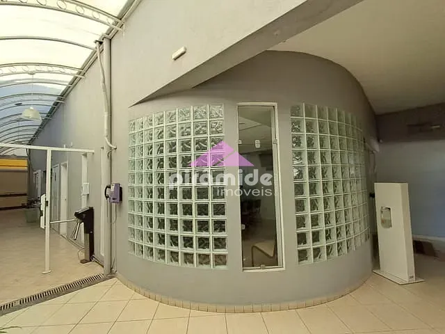 Prédio com 315m², à venda ou para alugar, no bairro Jardim São Dimas em São José dos Campos