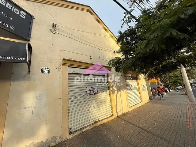 Prédio com 255m², à venda, no bairro Jardim São Dimas em São José dos Campos