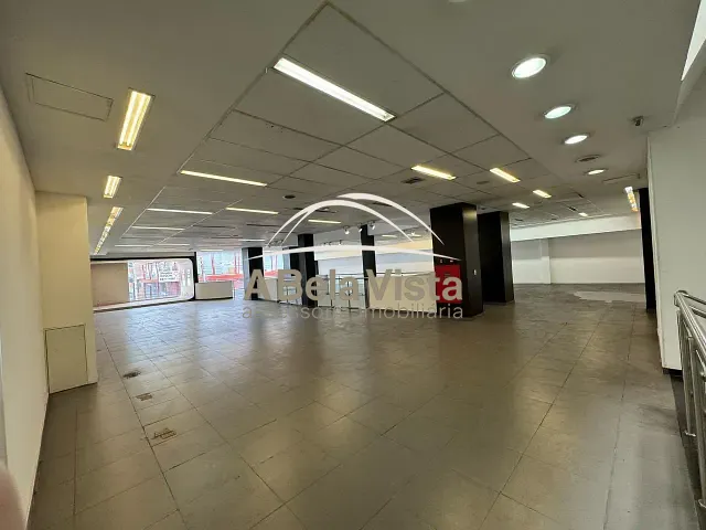 Prédio com 1823m², à venda, no bairro Centro em Osasco