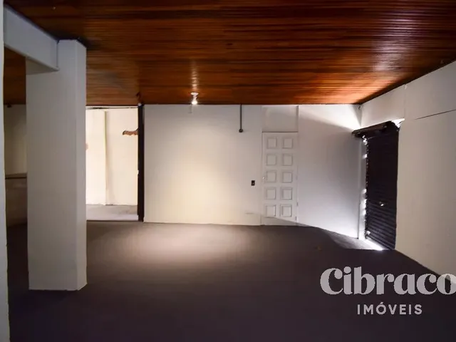 Prédio para alugar, no bairro São Francisco em Curitiba