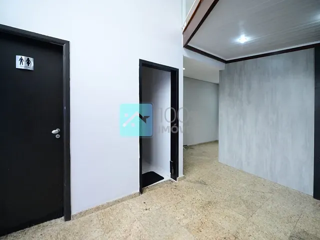 Prédio à venda, no bairro Jardim Satélite em São José dos Campos